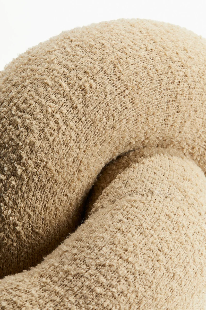 اتش اند ام Knitted BouclÃ© Cushion