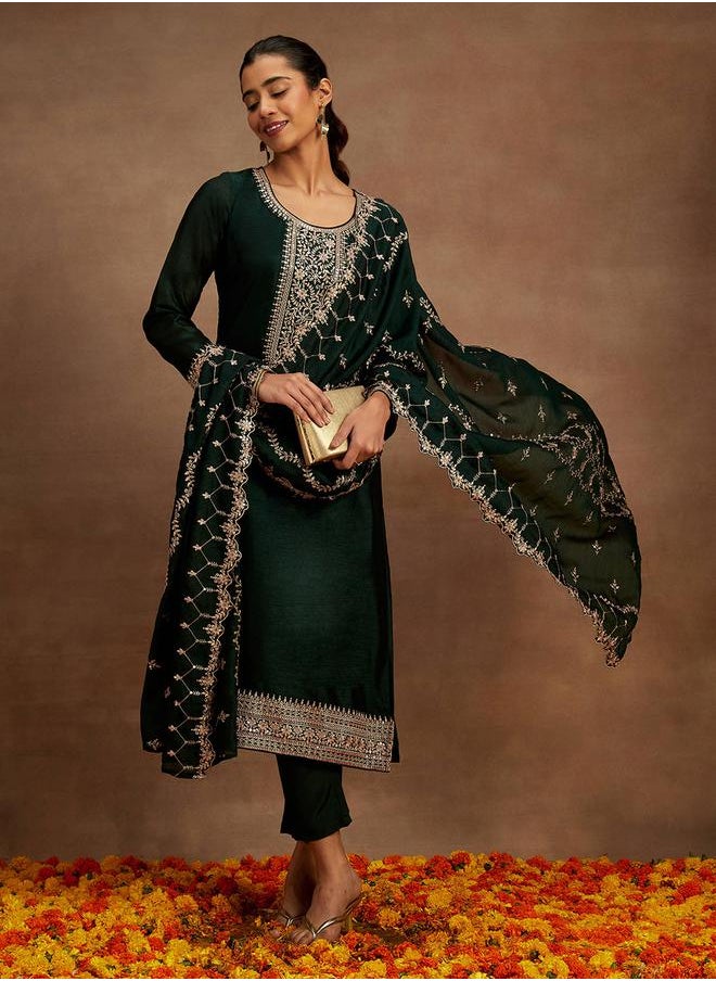 Libas Embroidered Kurta and Mid Rise Trouser with Dupatta Set by Styli  - Image 1