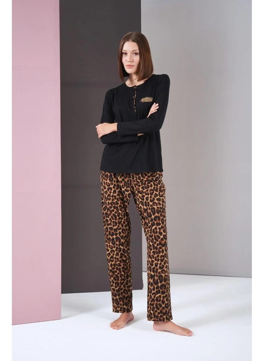 Pjs Women's Plaid Leopard Patterned Pajama Set