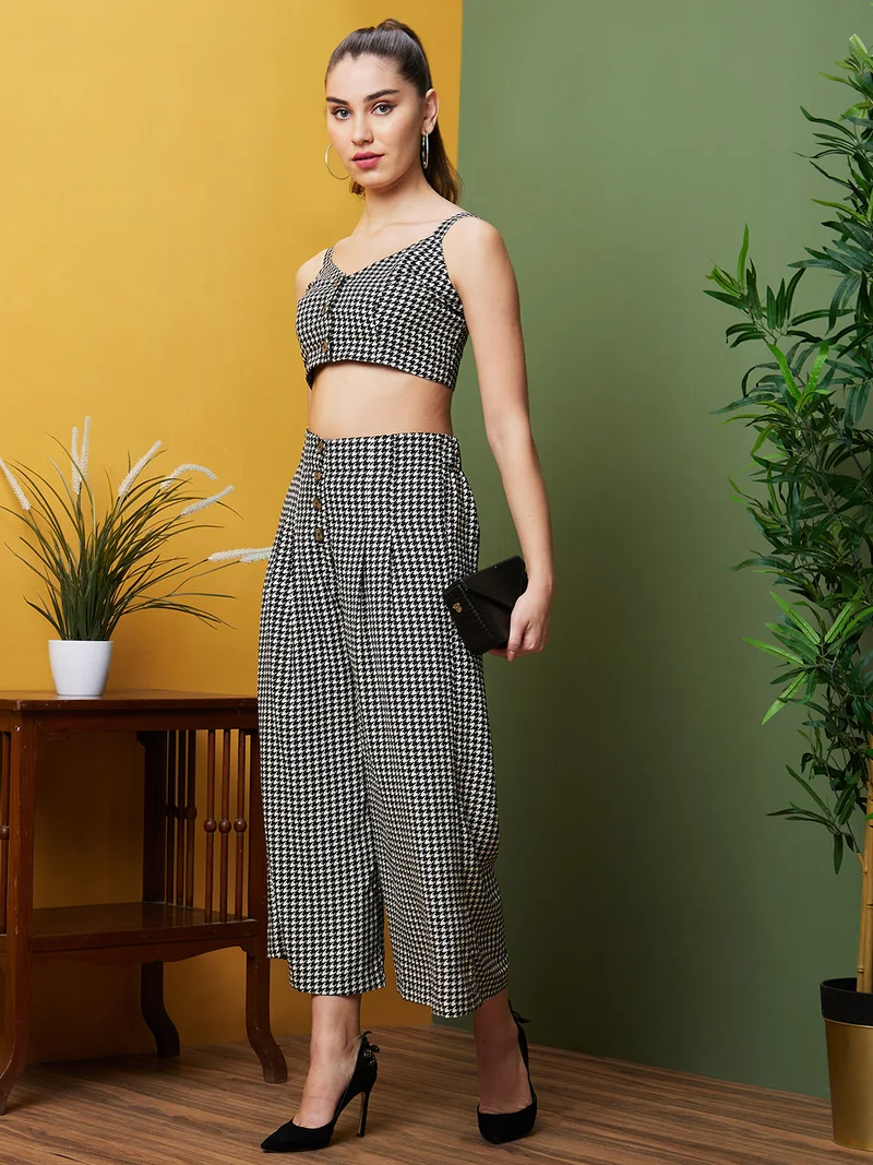 globus Women Printed Shoulder Straps Casual Co-Ord Set
