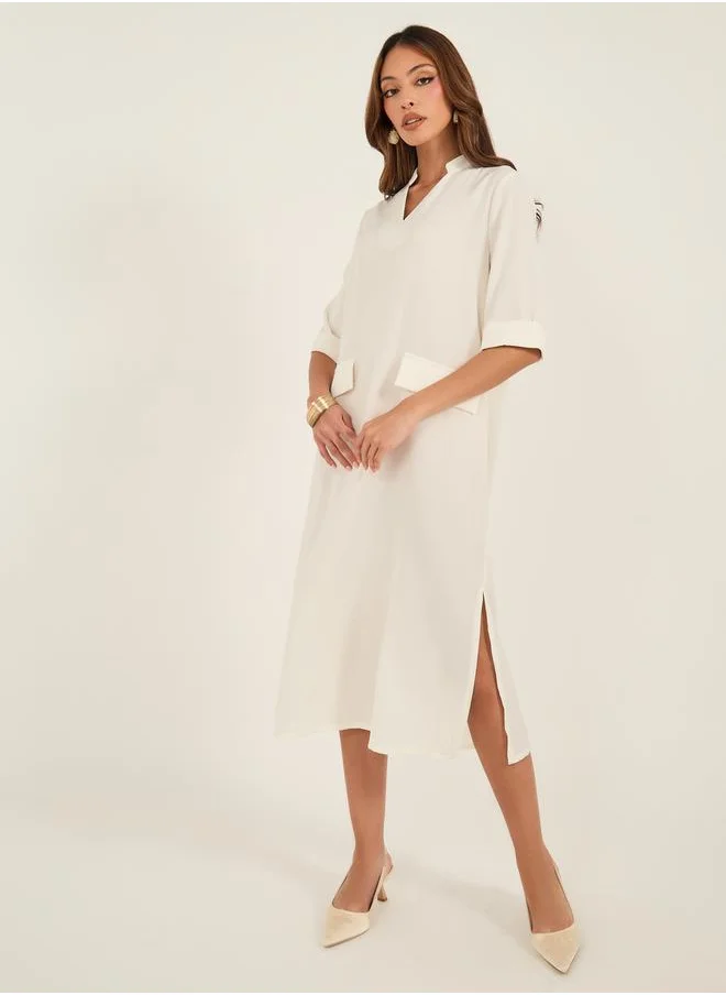 لوكس ويف Solid V-Neck Side Slit Midi Dress with Pockets Details by Styli