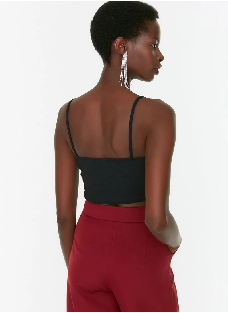 trendyol Strappy Crop Top