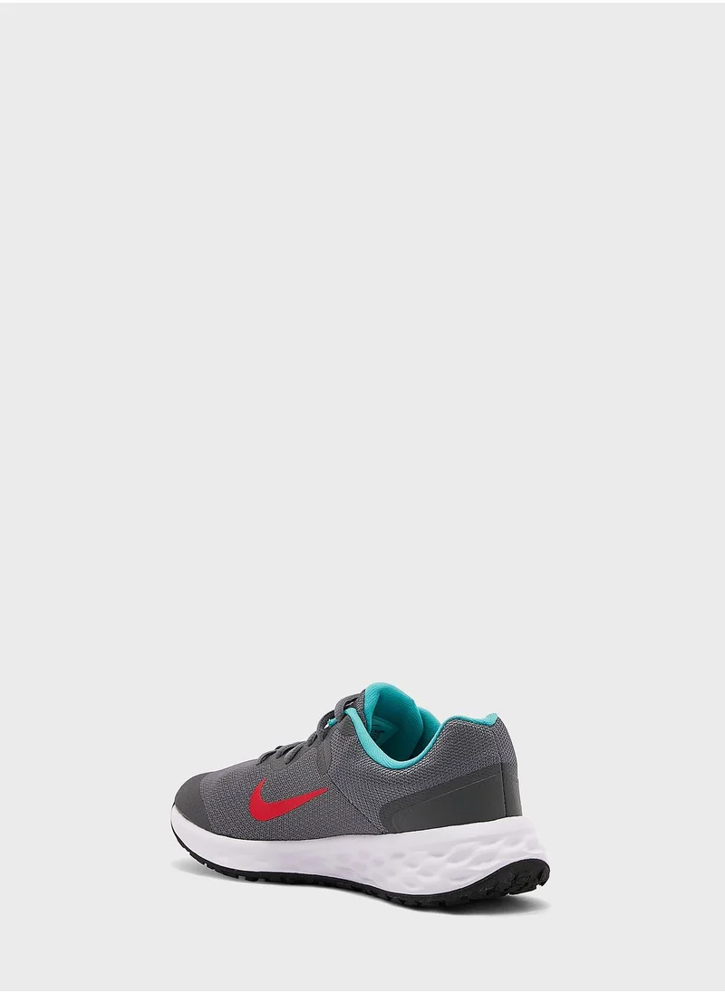 Nike Youth Revolution 6