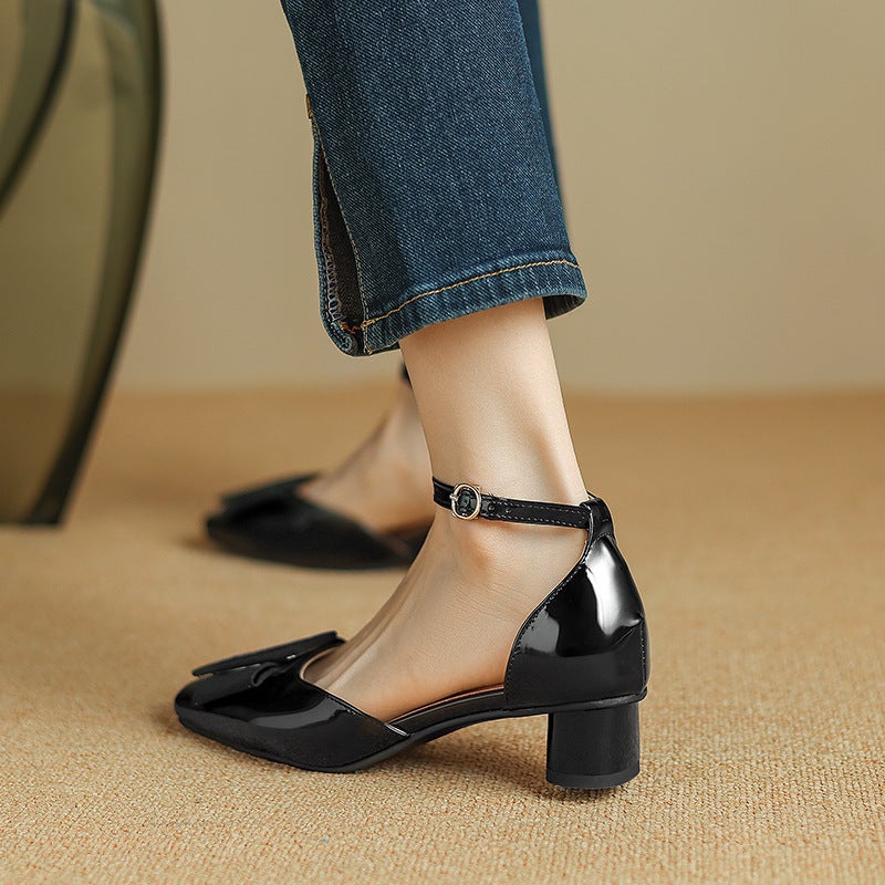 Source 2024 Summer Mid-Heel Women'S Shoes 32-43 Plus Size Buckle Sweet Bow Hollow Sandals - Image 3