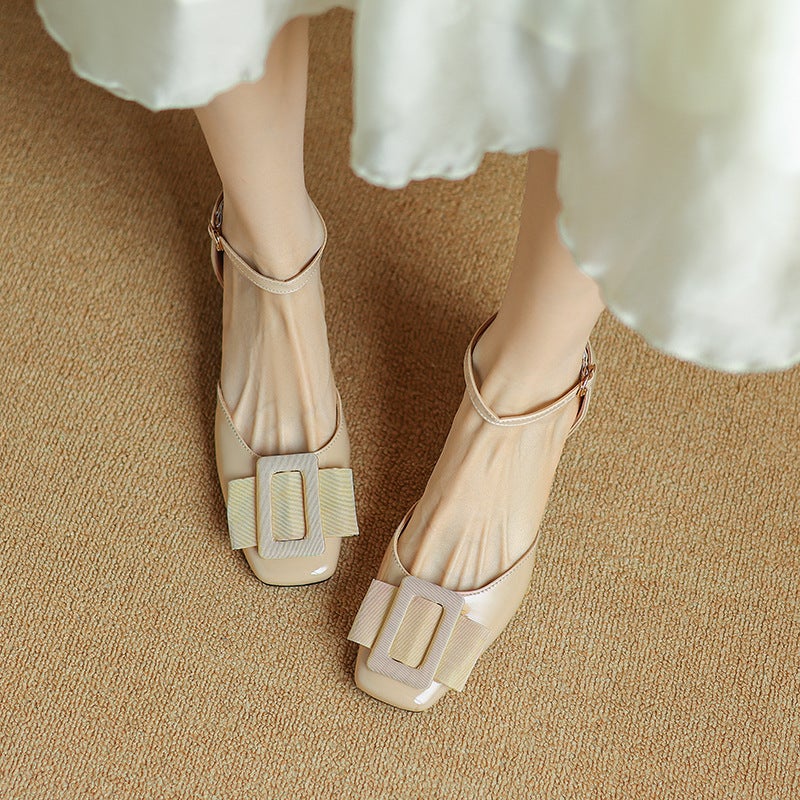 Source 2024 Summer Mid-Heel Women'S Shoes 32-43 Plus Size Buckle Sweet Bow Hollow Sandals - Image 5