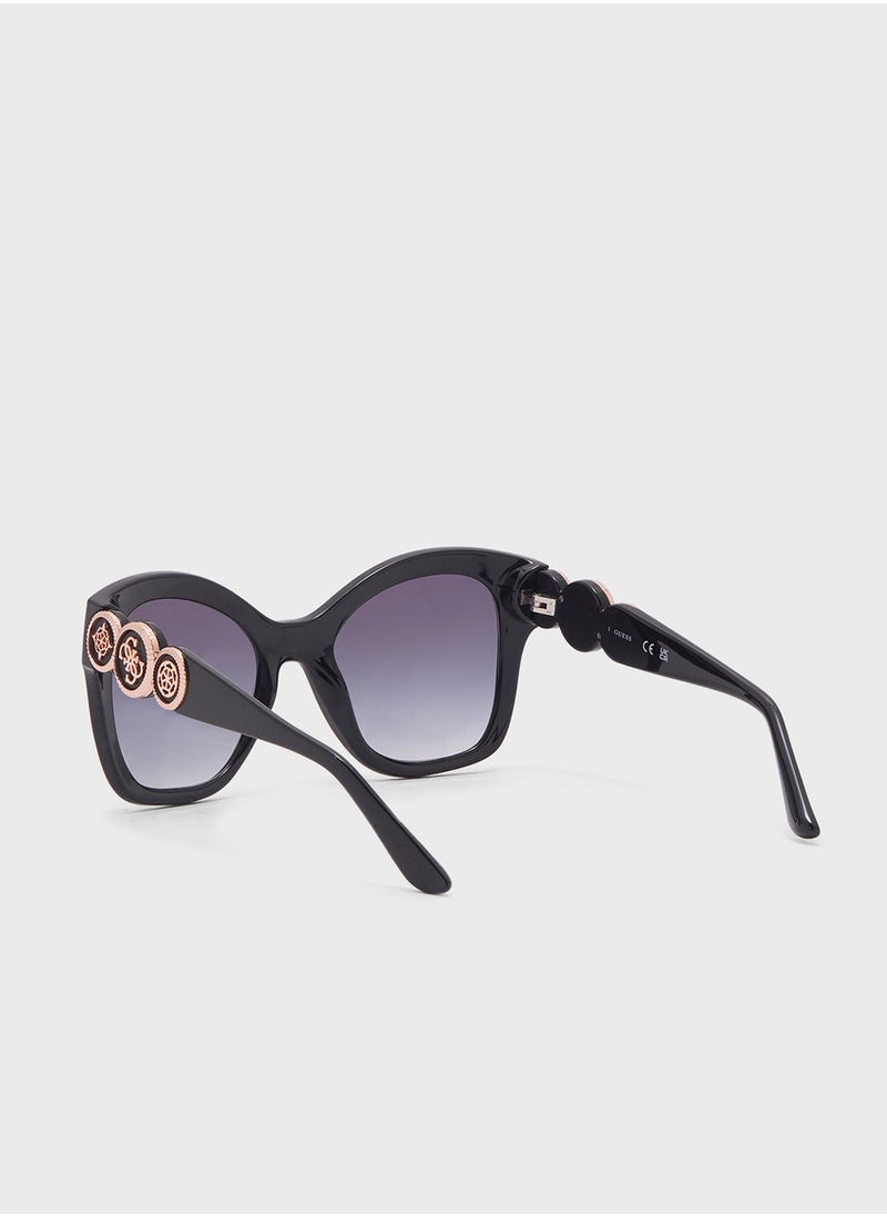 GUESS Oversized Sunglasses  - Image 3