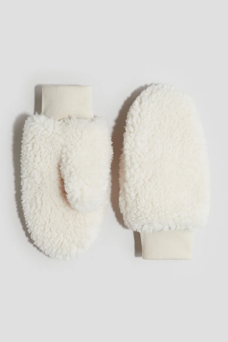 اتش اند ام قفازات زغبيه