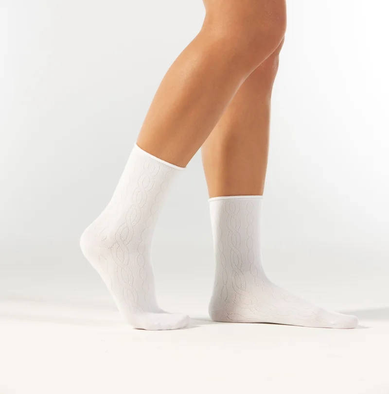 Forwena White Flat Chain Patterned Modal Elastic Seamless Women's Sock Socks