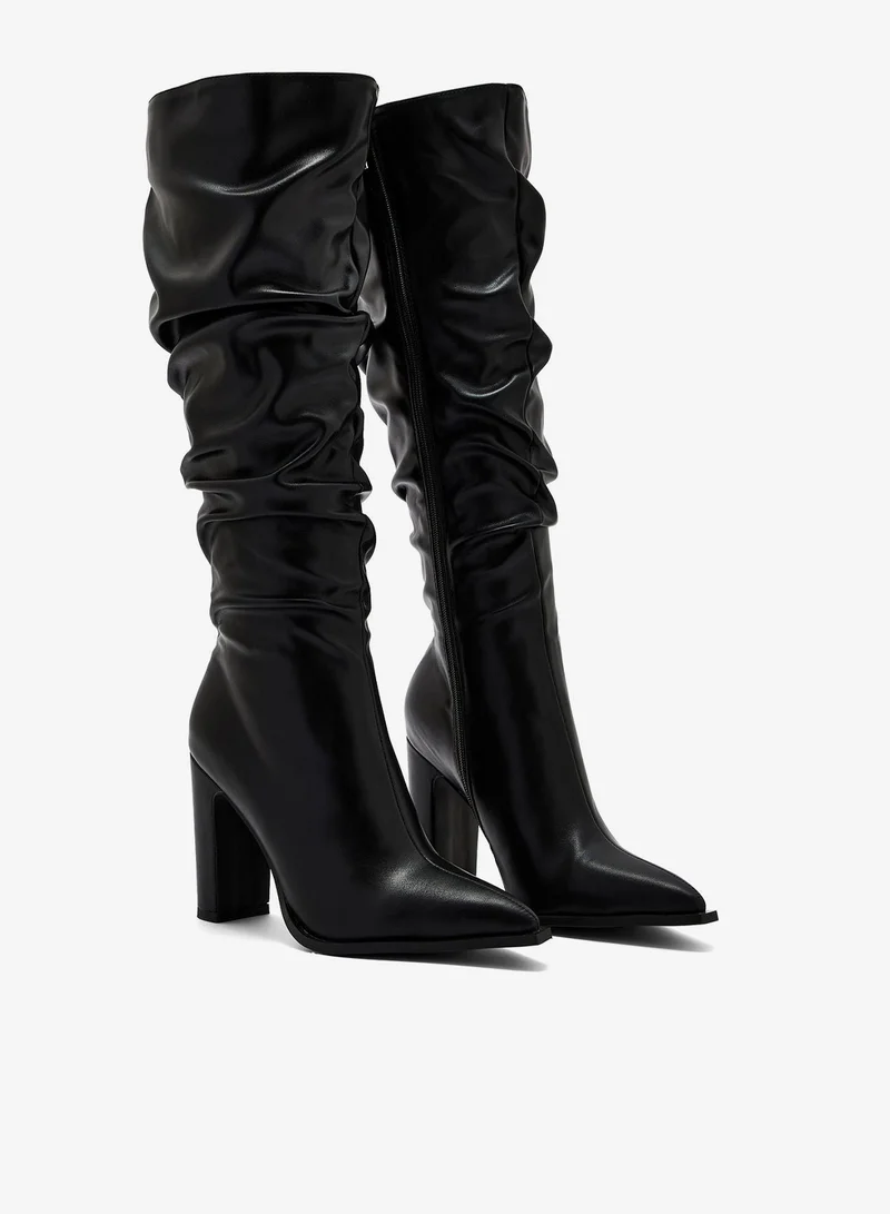 جينجر بوت بكعب عالي وسميك