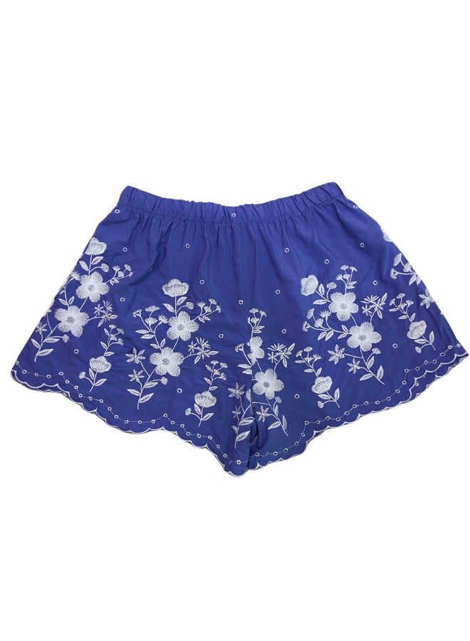 Mei Stylish Women`s Casual Floral Embroidery Cotton Shorts - Image 1