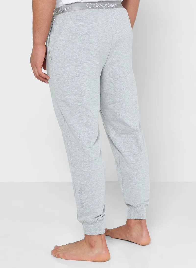 CALVIN KLEIN Essential Joggers
