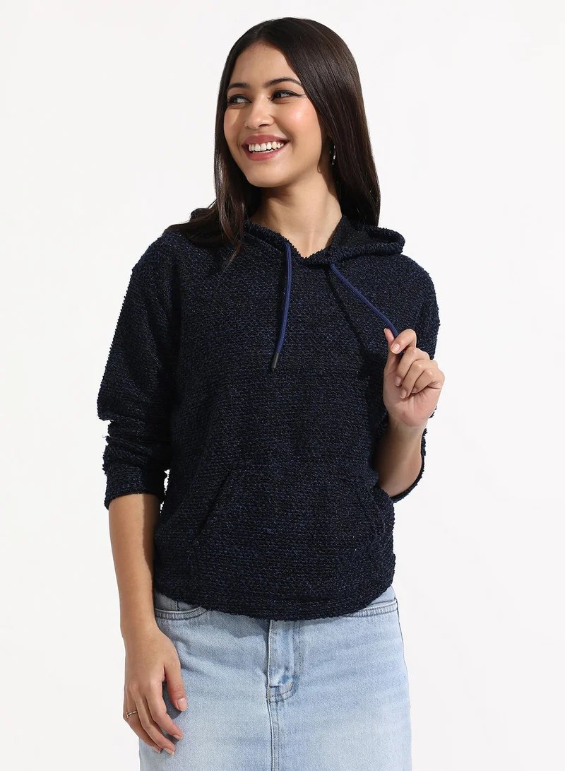 كامبوس سوترا هودي نسائي محبوك أزرق داكن بنقوش وجيوب كنغر