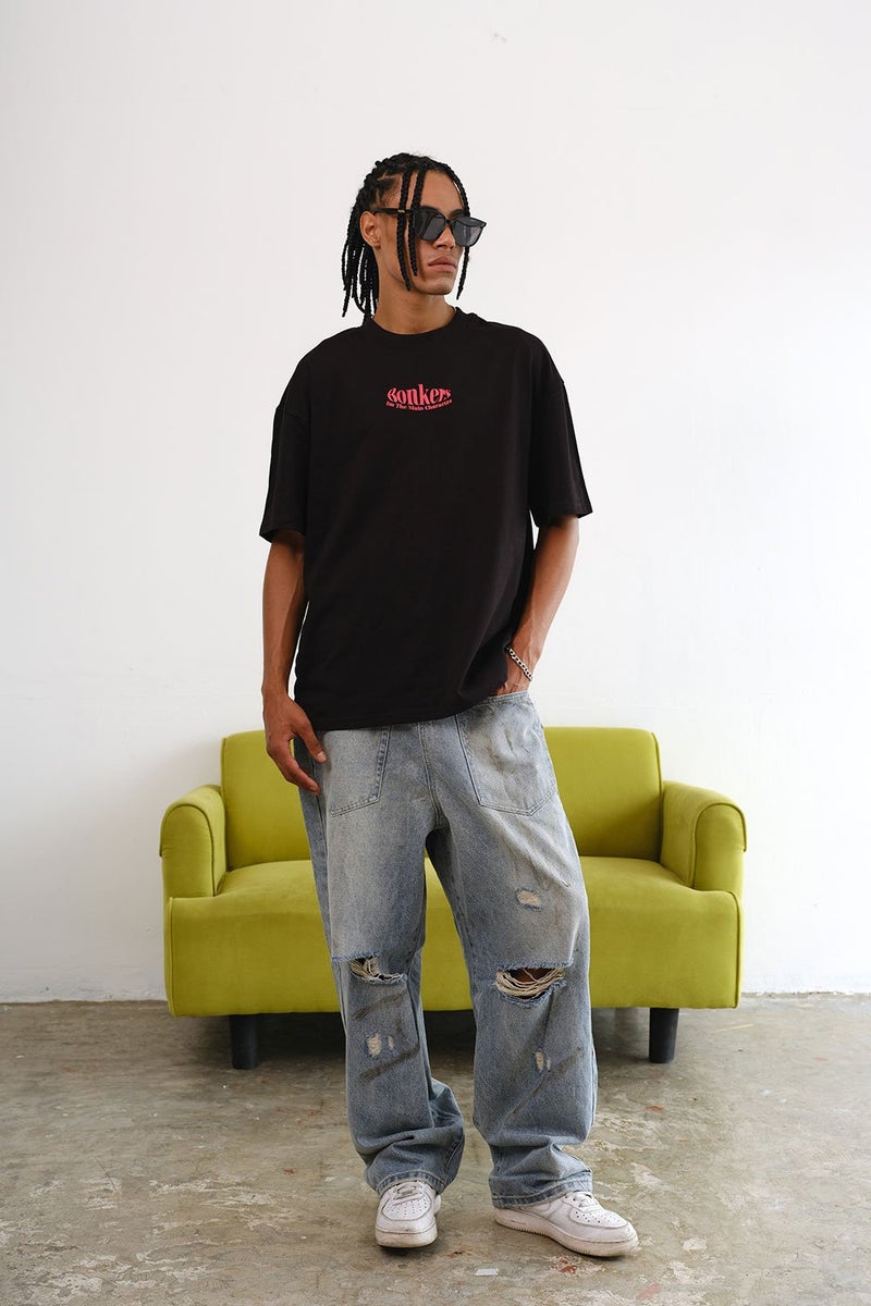 بونكرس كُرنر Black Main Character Oversized T-Shirt - Image 4