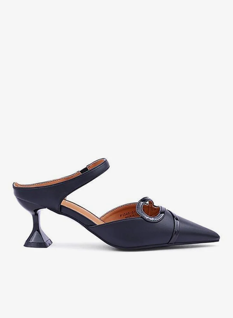 كابلي أحذية كعب أنيقة ترفع أي إطلالة