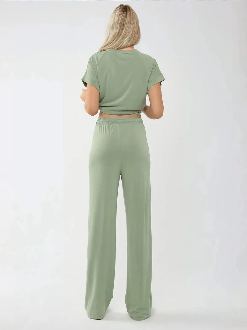 هيكاب بنطلون واسع بلمسة ناعمة من مجموعة بوسم