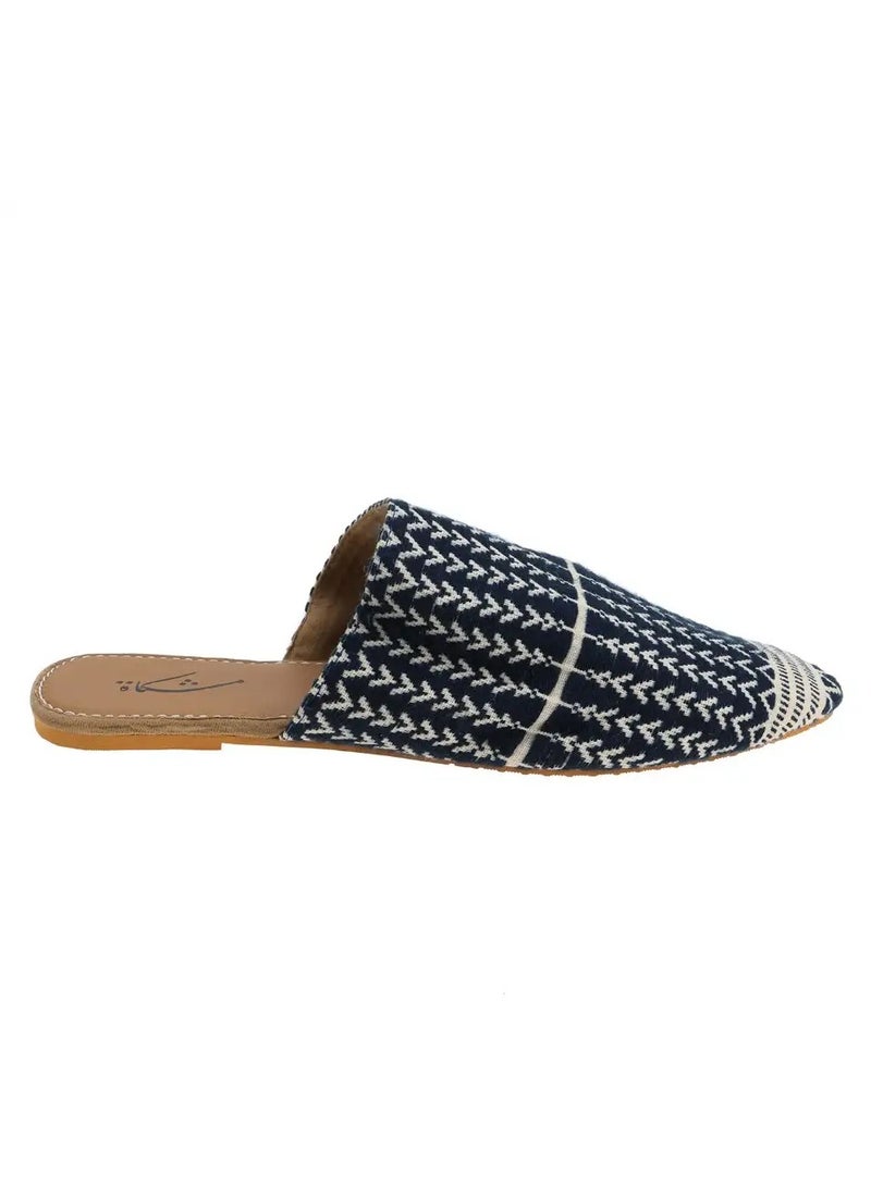 Mishkat Vines Ethnic Footwear - Image 1