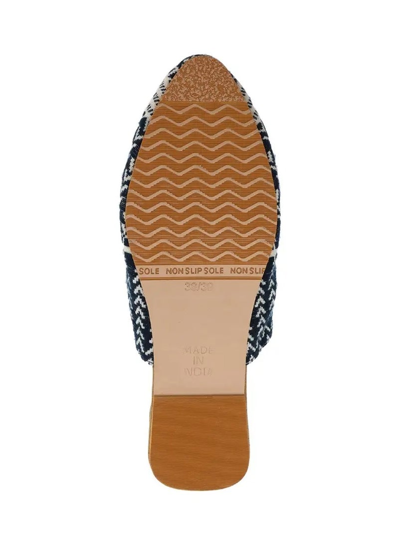 Mishkat Vines Ethnic Footwear - Image 3