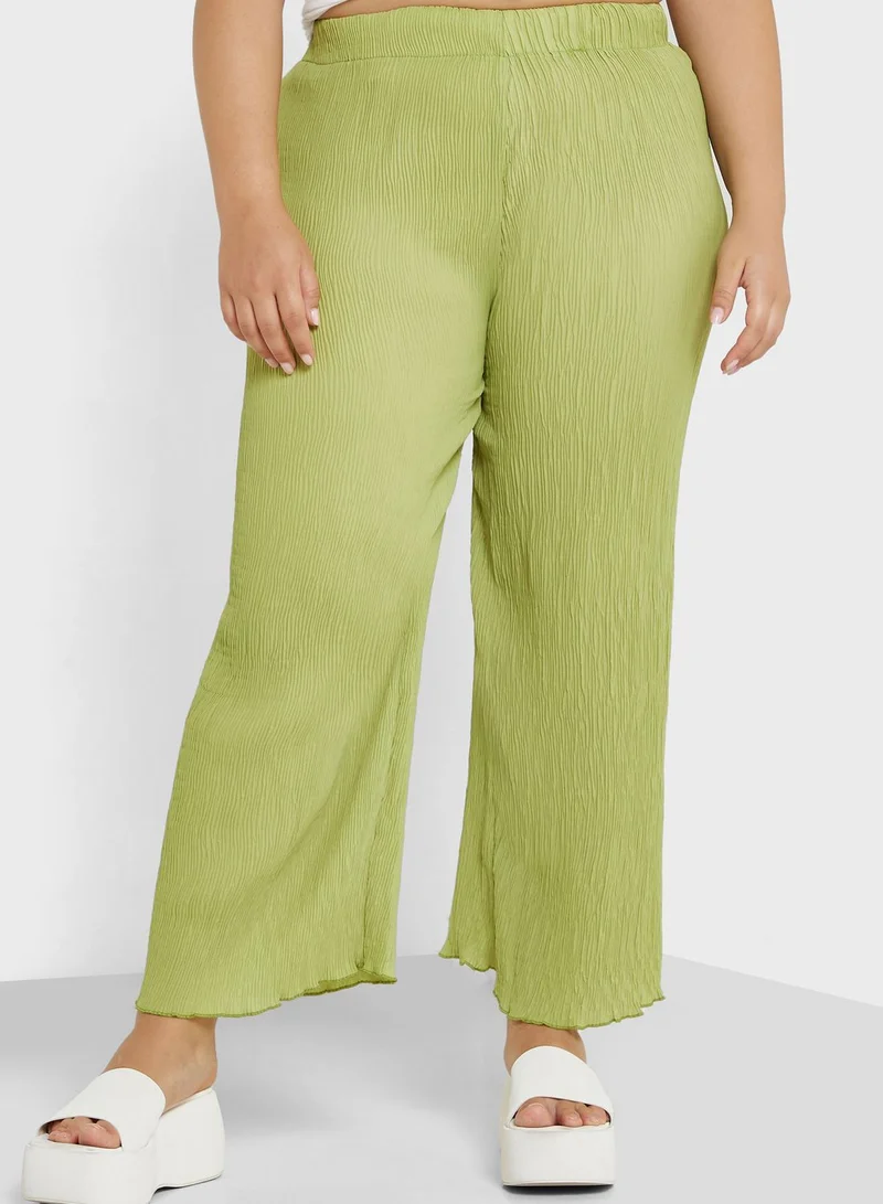 Ginger Plus Textured Detail Wide Leg Pants