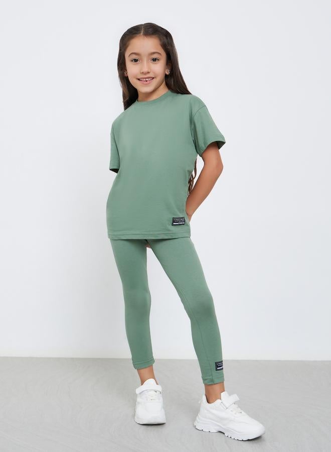 Styli Girls Green Oversized T-Shirt and Leggings Set - Image 1
