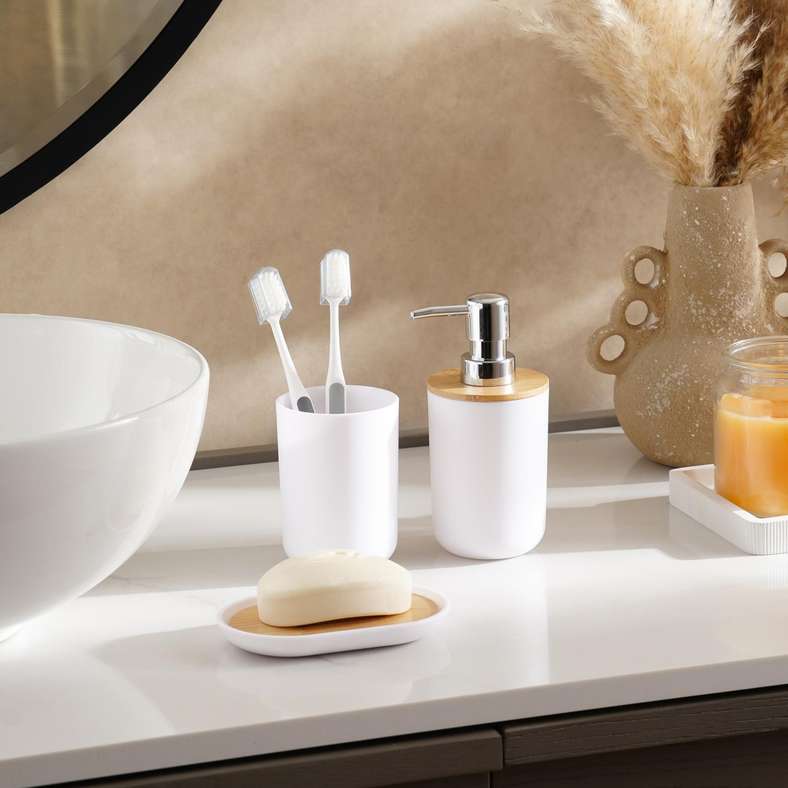 Pan Home مجموعة ملحقات الحمام 3 قطع باللون الأبيض