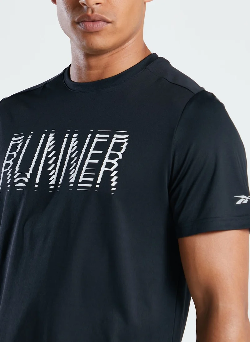Reebok Run Essential Graphic T-Shirt