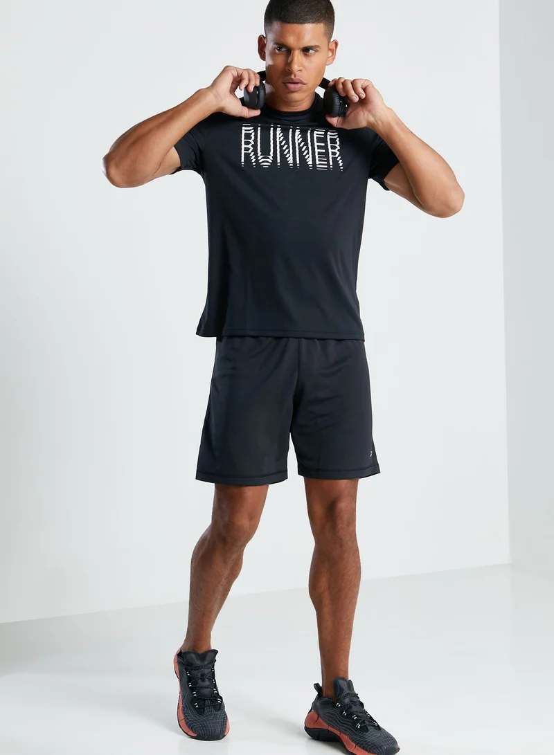 Reebok Run Essential Graphic T-Shirt