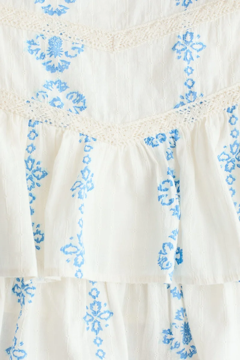 اتش اند ام تنورة قطنية بطبقات متدرجة