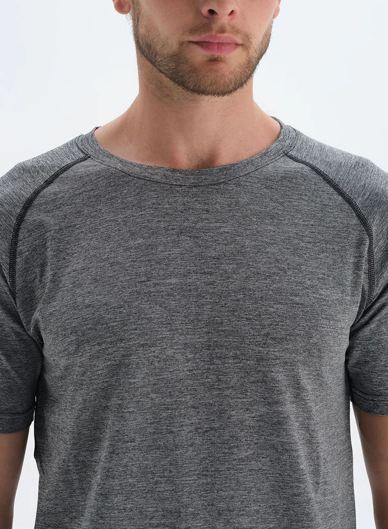dagi Essential T-Shirt