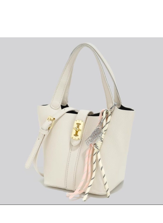 CEEKAY Versatile Chain Niche High-End Crossbody Bag - Image 2