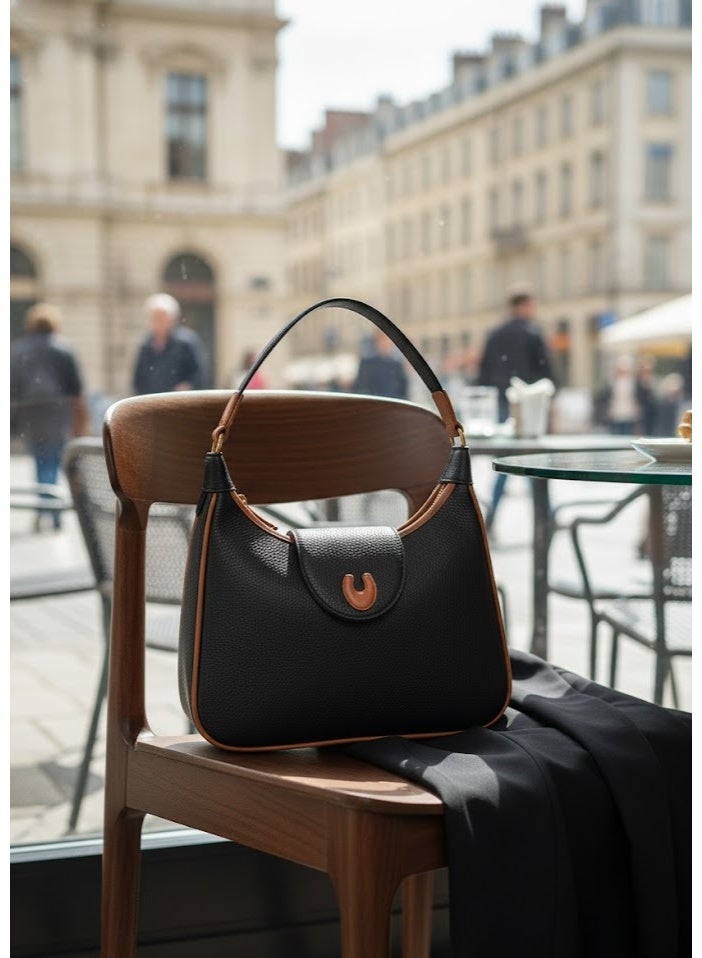 شنطة يد نسائية بتصميم كلاسيكي عصري أنيق من الجلد الصناعي الفاخر- لون اسود - Image 3