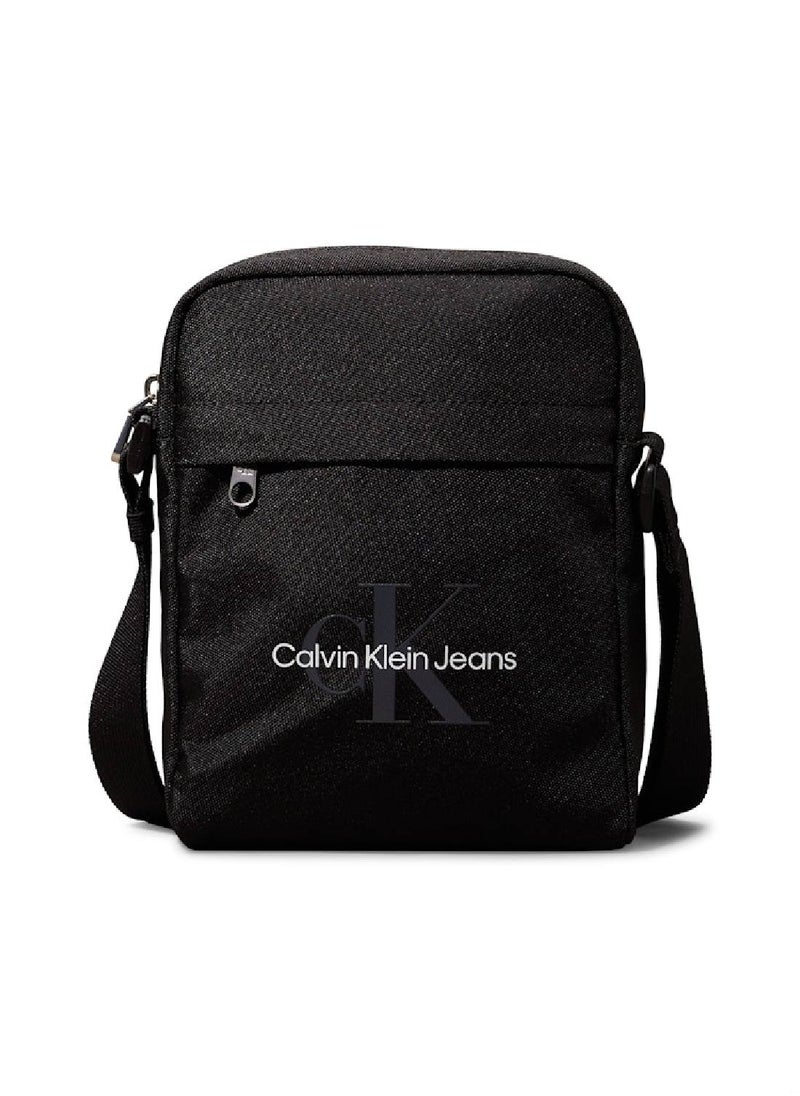 Calvin Klein Jeans Men's Crossbody Bag, Black - Recycled Polyester  - Image 1