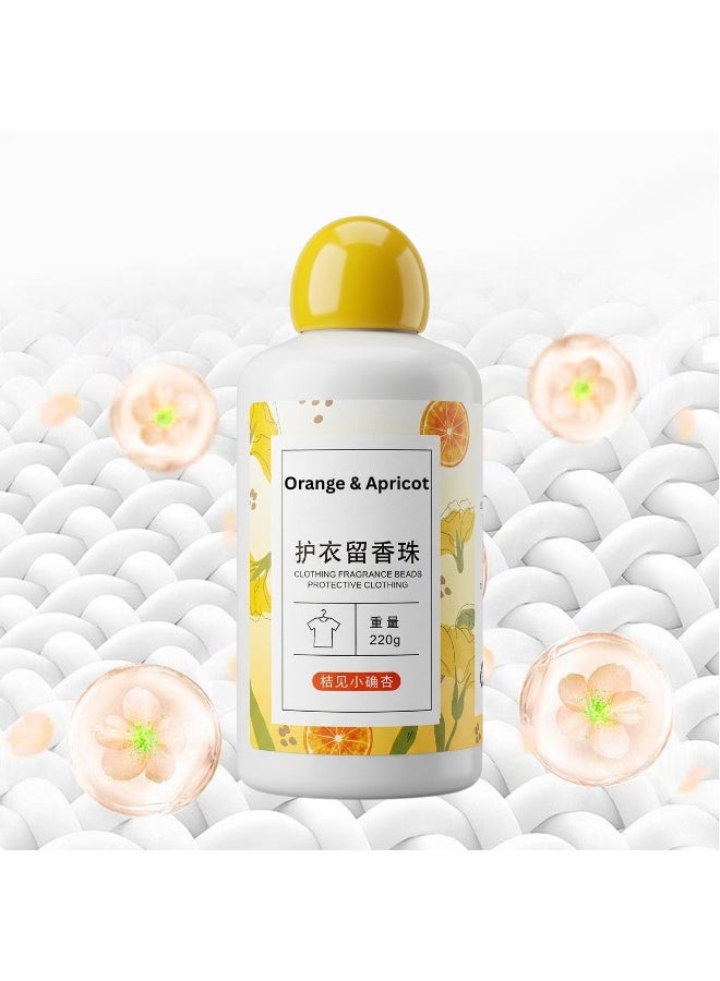 حبوب معطرة للملابس والعناية بالأقمشة – عبوة 220 جرام – معطر للملابس ومثبت رائحة طويل الأمد – بنكهة أزهار أوسمانثوس أولونغ، خوخ ياسمين، برتقال ومشمش – مع عامل تليين للأقمشة ونعومة طبيعية – مناسب للغسيل اليدوي والآلي – آمن على الجلد وذو تركيبة قابلة للذوبان – يحافظ على الأقمشة ناعمة، لامعة وخالية من الكهرباء الساكنة – للعناية بجميع أنواع الملابس، الأقمشة الرقيقة والسميكة، والملاءات والبطانيات - Image 4