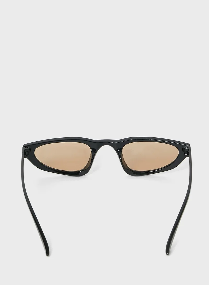 Styli Tinted Cat Eye Sunglasses