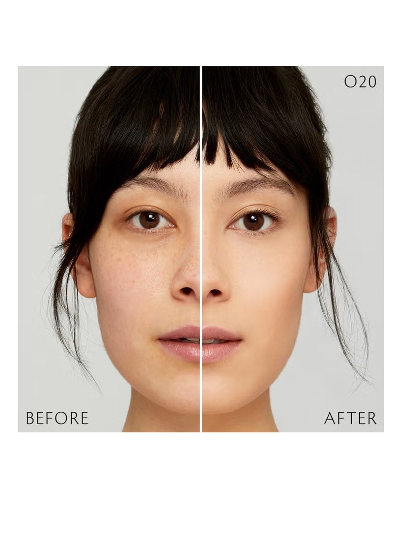 Cle De Peau Beaute Clé de Peau Beauté Radiant Fluid Foundation Natural - O20 - Image 3