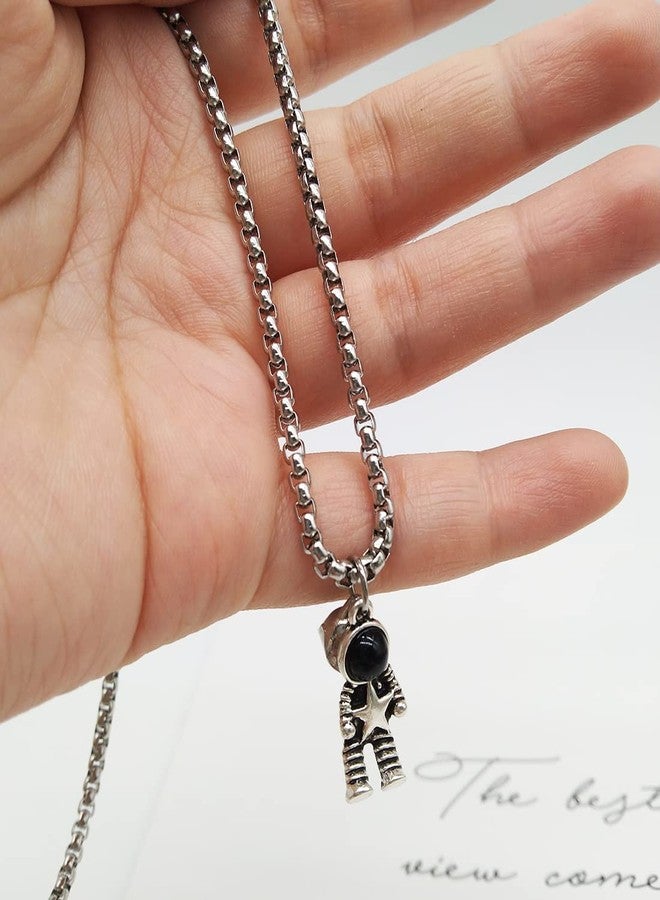 WAINIS 2 Pcs Stainless Steel Couples Necklaces Astronomy Spaceman Matching Couple Necklaces Valentine’s Day for Him Her or Best Friends - Image 3