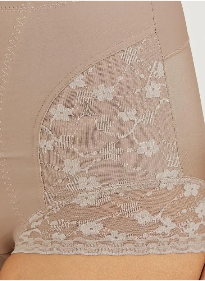 ستايلي Floral Lace Trim Insert Shaping Brief