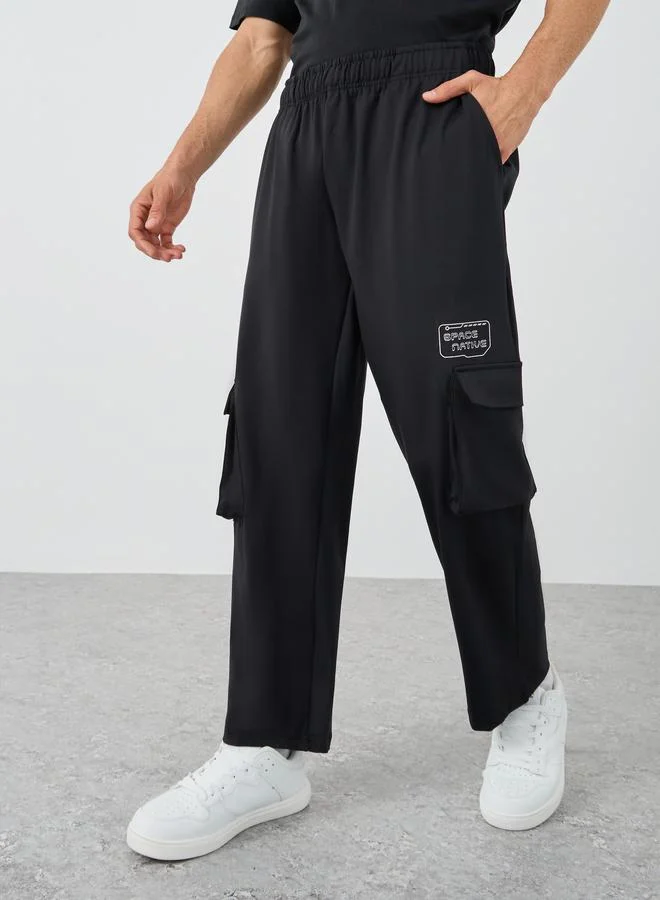 Styli Solid Relaxed Fit Joggers with Side Pockets Detail