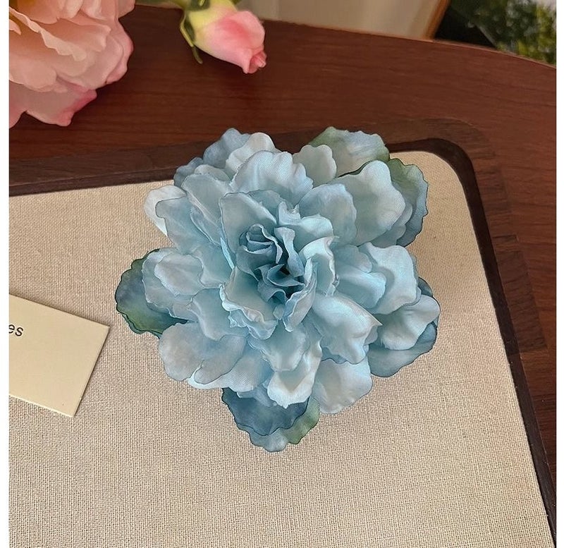JAYATO Atmospheric floral side-bar hairpin for spring photography - a fashionable headband with a holiday vibe, featuring a three-piece set of hair accessories. - Image 4