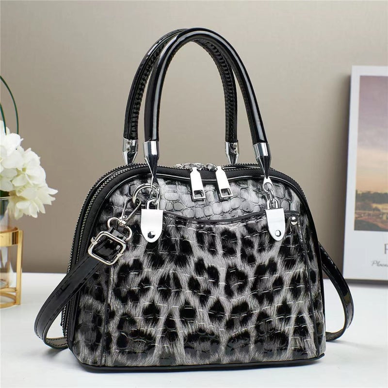 New Retro Leopard Print Handbag Niche All-Match Atmospheric Trendy Shoulder Crossbody Bag Texturized Western Style Daffy Bag - Image 2