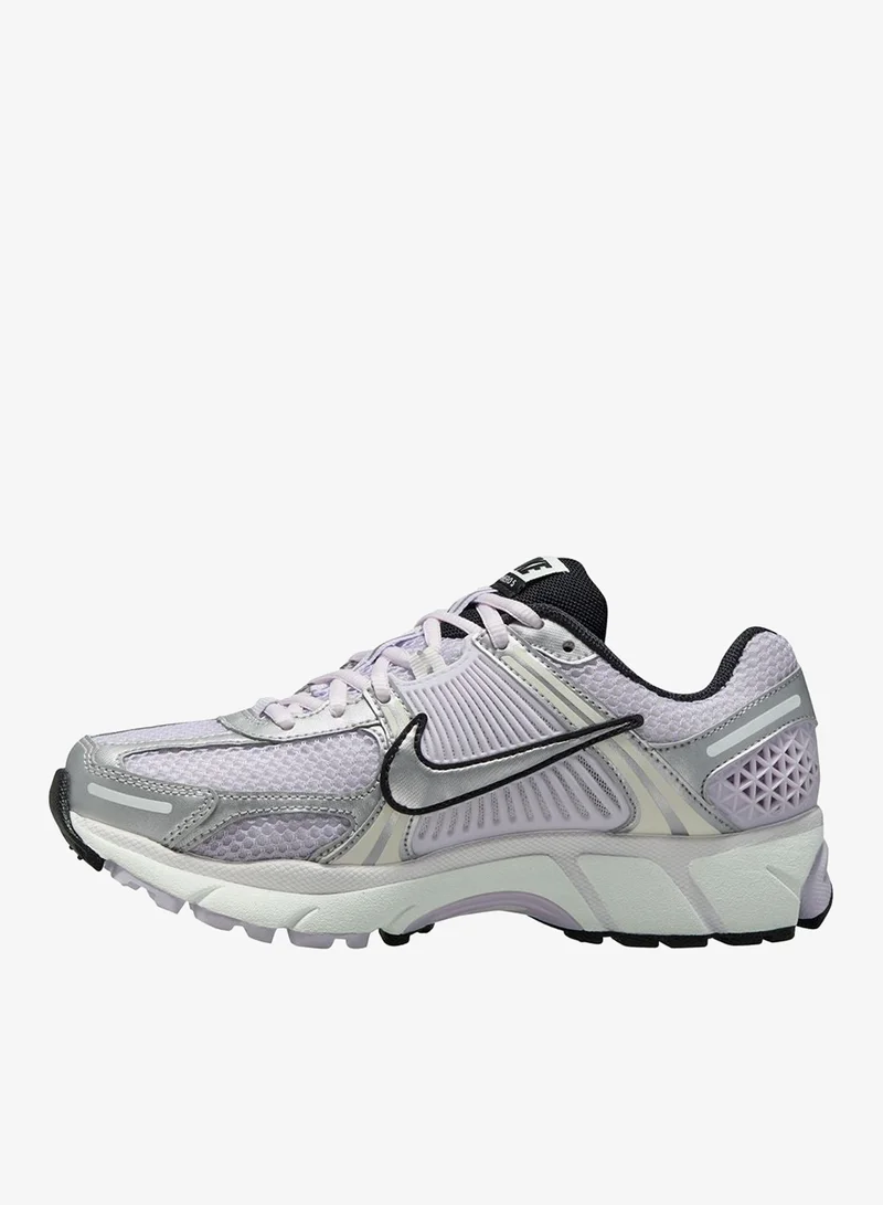 Nike Zoom Vomero 5 M