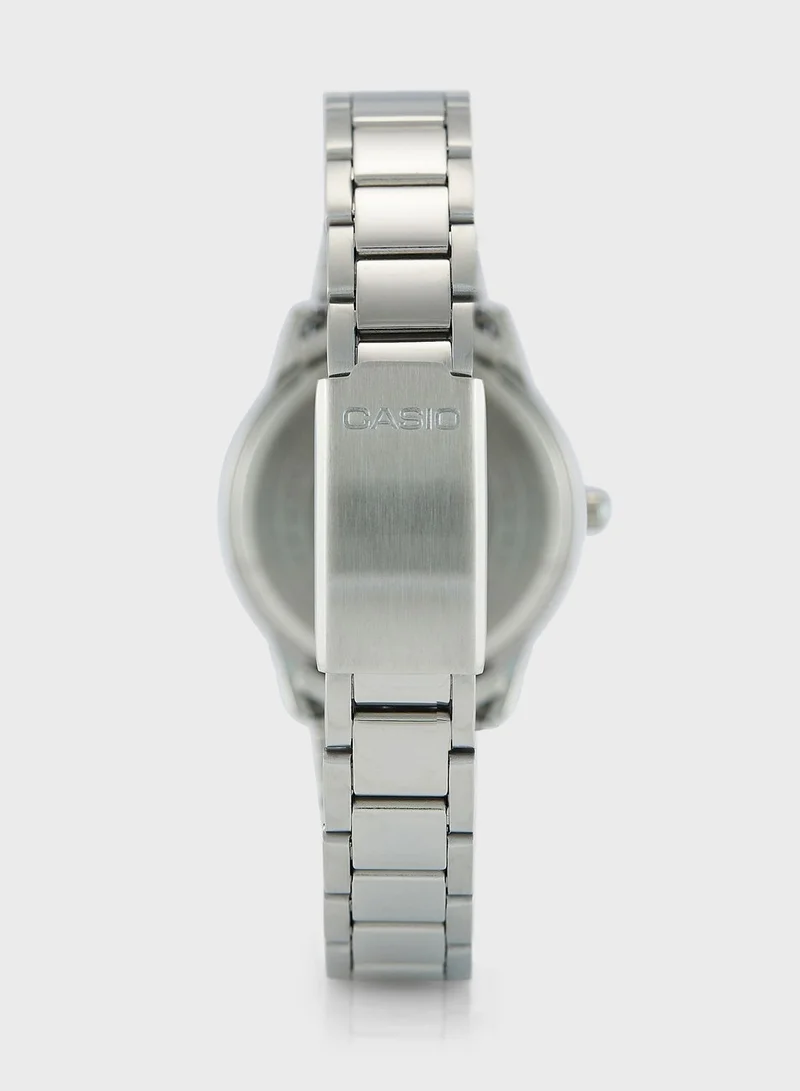 CASIO Ltp-1303D-1Avdf Analog Watches