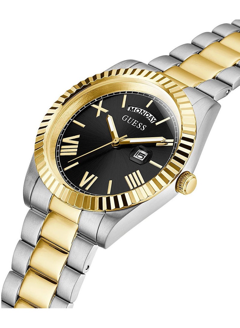 GUESS ساعة غس للرجال من الفولاذ المقاوم للصدأ بتصميم مزدوج اللون GW0265G5 - Image 2
