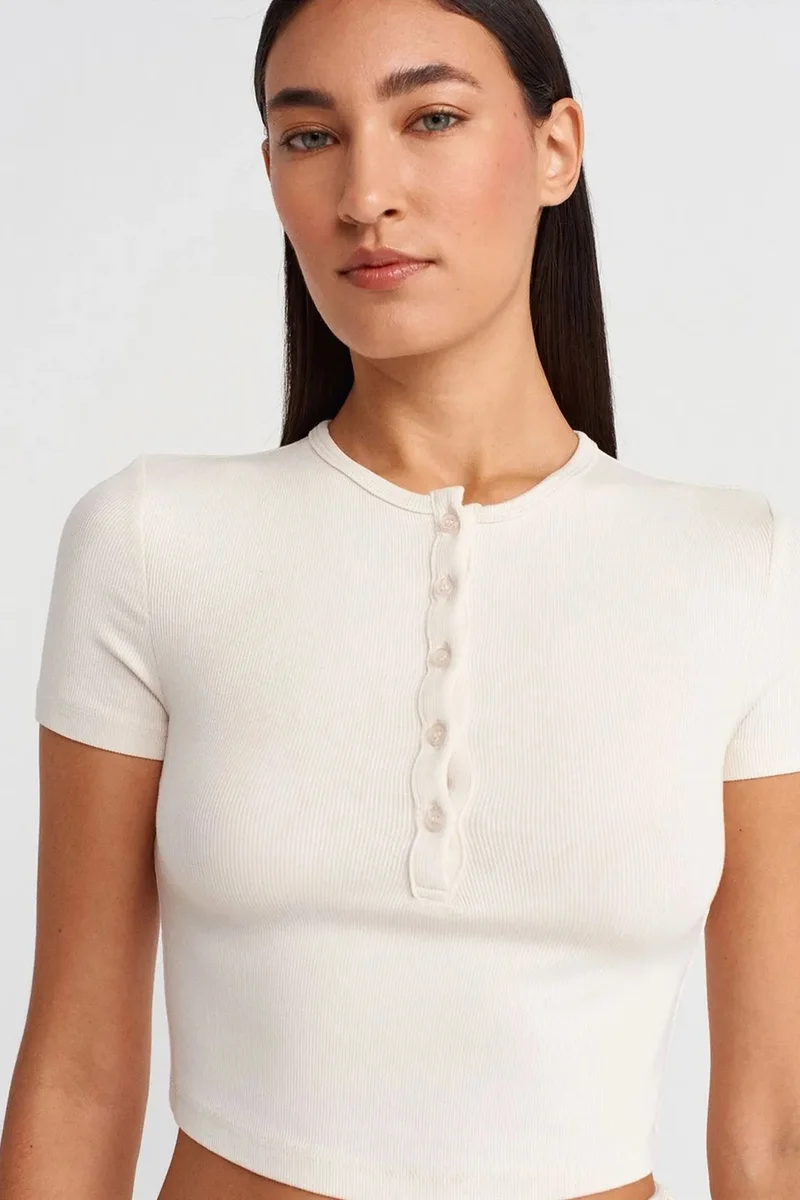 Dilvin Natural DILVIN Slim Fit Crop Blouse With Buttons for Women | Best Price UAE