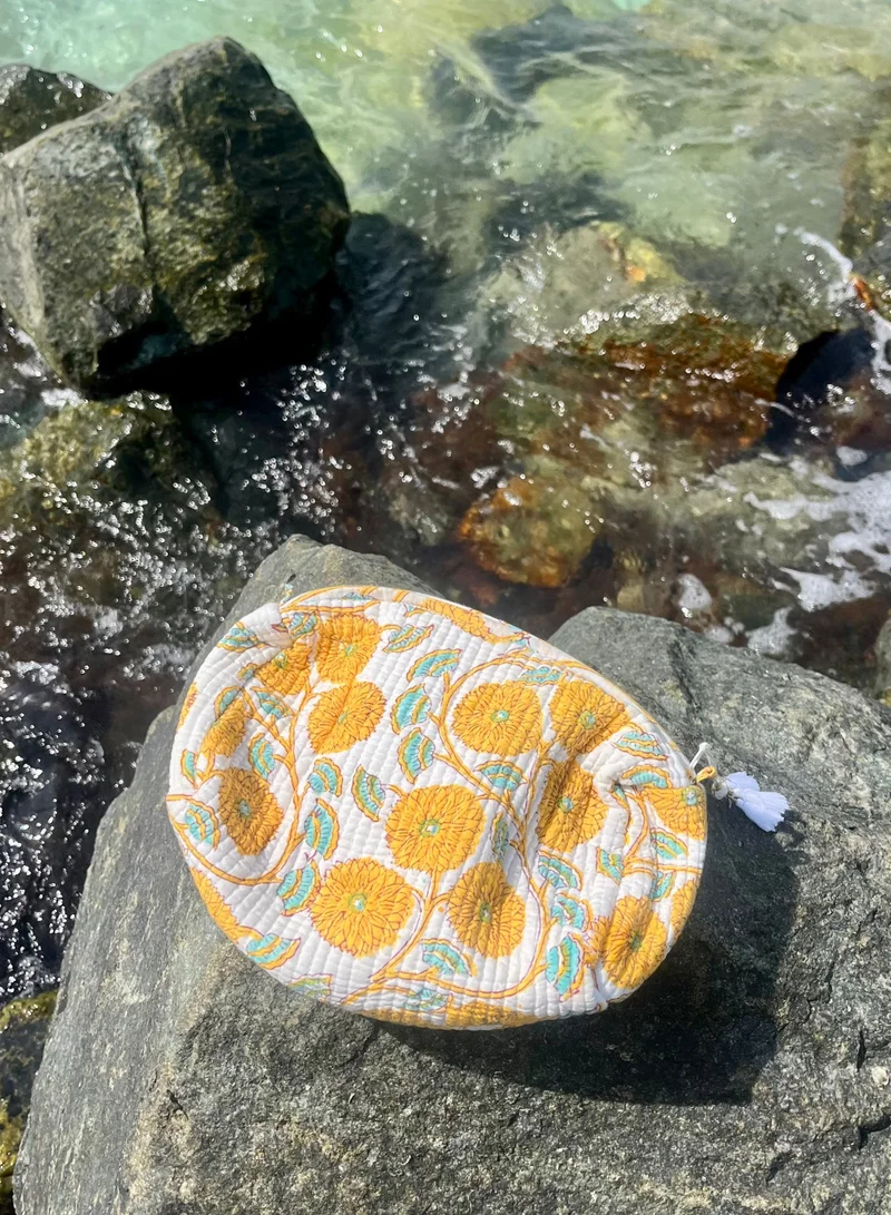 تحفة لوكس Tohfa Luxe  Layali Handmade Block Printed Pouch - Large