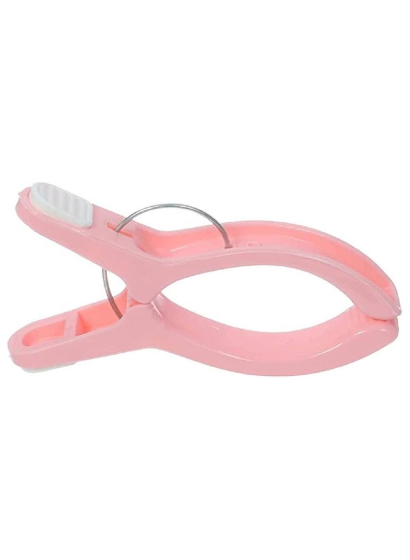 4 Plastic blanket Clips - Image 4