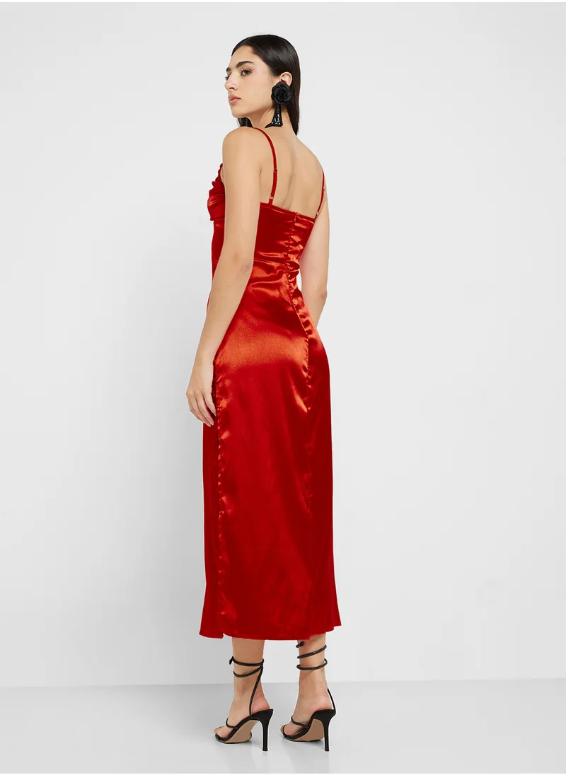 جينجر Satin Slip Dress