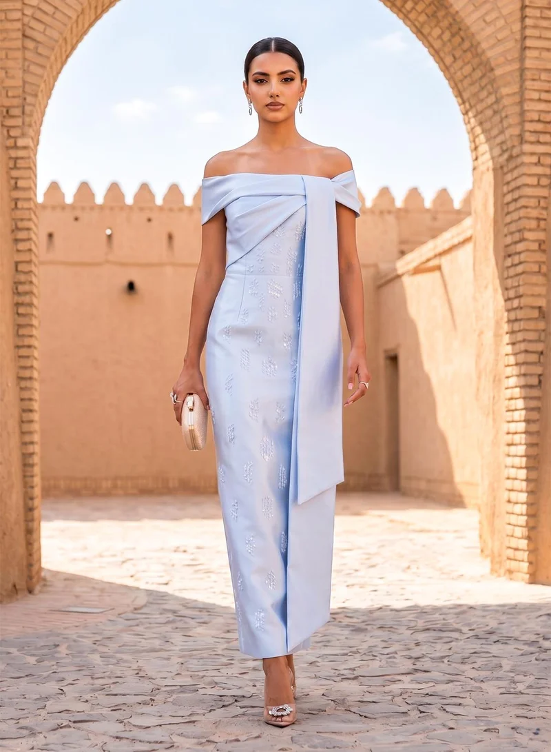 Off Shoulder Knot Detail Maxi Dress