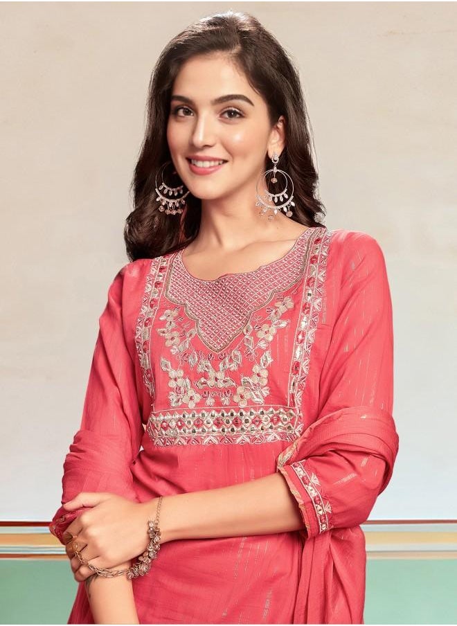 ISHIN Elastic Women Fuschia Cotton Kurta Set with Embroidered pattern Tunic and Palazzo features a Round neckline and Three-Fourth Sleeve secured with Elastic closure and styled in Straight Fit ideal for Festive moments — perfect for fashion-forward occasions.  - Image 3