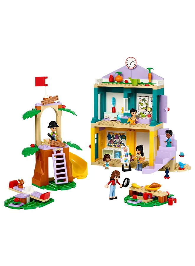LEGO Friends Heartlake City Preschool Classroom Playset Toy For Kids, Creative Pretend-Play For Girls And Boys Aged 4 Years Old And Over, 2 Mini-Dolls And 4 Micro-Dolls 42636 (239 Pieces)