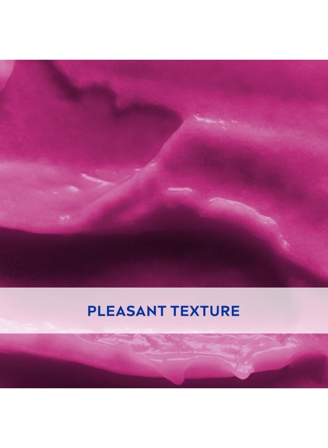 نيفيا مرطب شفاه نيفيا بنكهة الفراولة ٤.٨ غرام | مع فيتامين سي، هـ، وزبدة الشيا | لون أحمر - Image 4